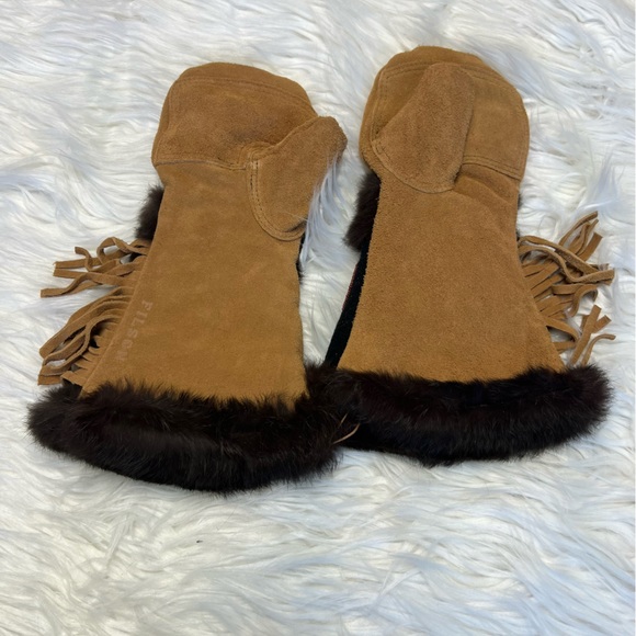 Astis Eccles gauntlet beaded mittens - Picture 2 of 7